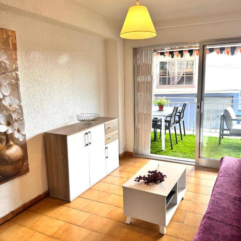 APARTBEACH AGUSTINA ARAGON 2 VISTAS LATERAL a PLAYA - Apartment - 14