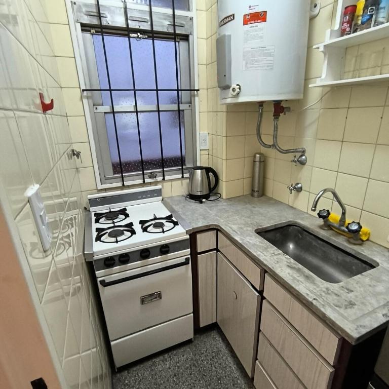 8 Piso en Plaza Colón Balcón con Vista al Mar - One-Bedroom Apartment - 2