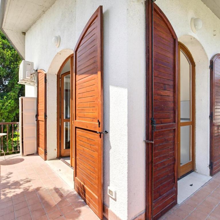 HOST4U - Casa Paperotto in Peschiera del Garda Lake - Appartement 2 Chambres - Vue sur Jardin - 30