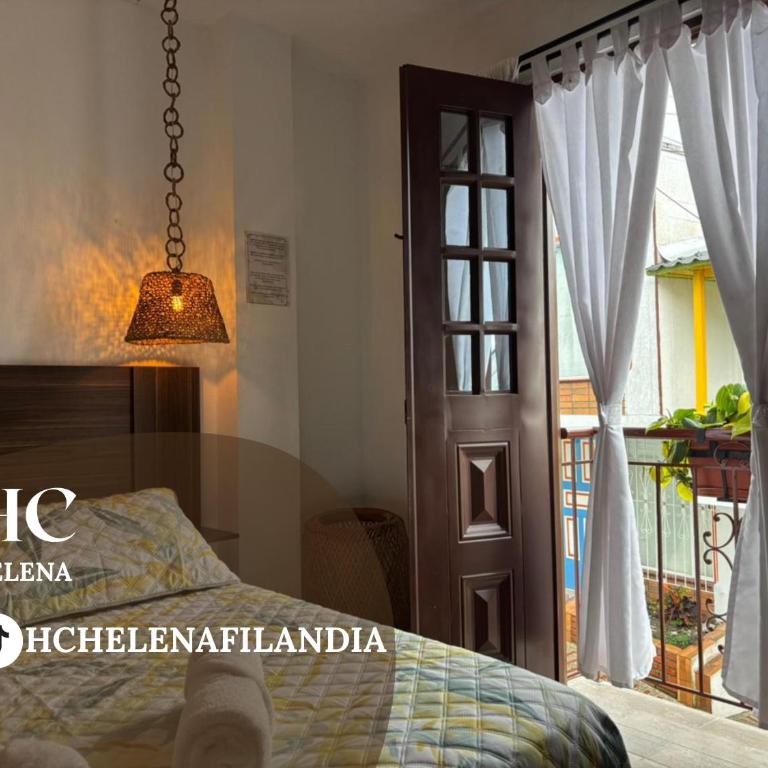 HC Helena - Habitación Doble con balcón - 1