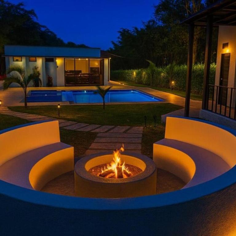 Coffee Estate Retreat Pool, Jacuzzi & Design - Villa - 2