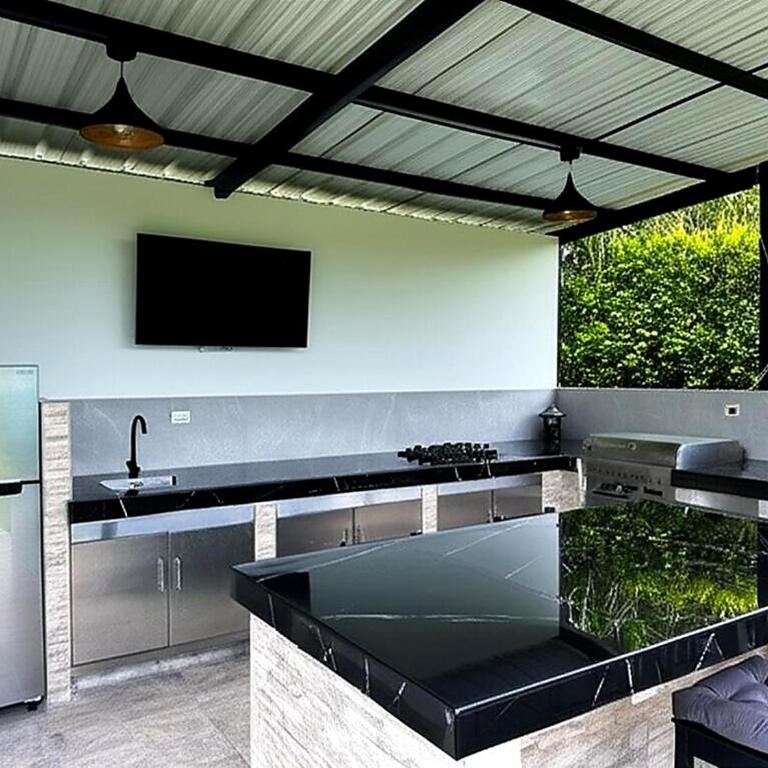 Coffee Estate Retreat Pool, Jacuzzi & Design - Villa - 10