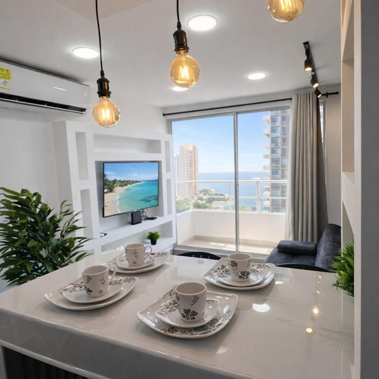 Caribbean Mist by Hilal, Seaview, Chill & Pool - Three-Bedroom Apartment with Balcony - 2