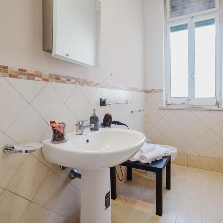 Garibaldi house - Appartamento con 2 Camere da Letto - 9