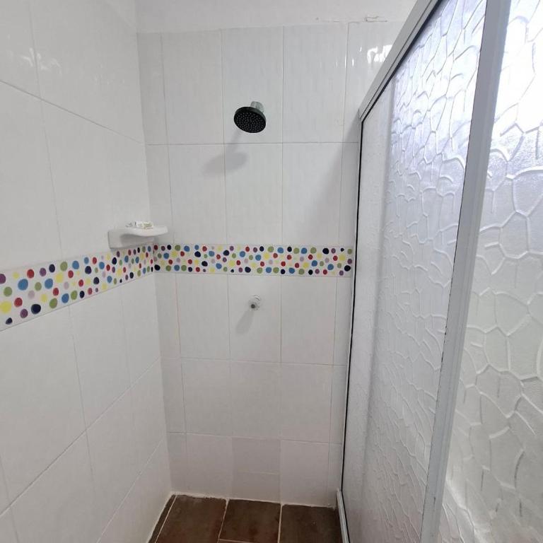 Apartamento Familiar con Aire y WiFi a 9 Minutos walking Playa Spratt Bight - Apartamento de 3 dormitorios - 17