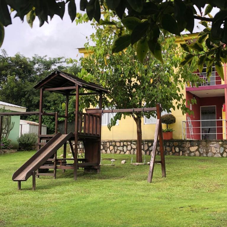 Cabaa del Sol Ground Floor 2 Bedroom Cabin for 6 Guests - Vacation Home - 13