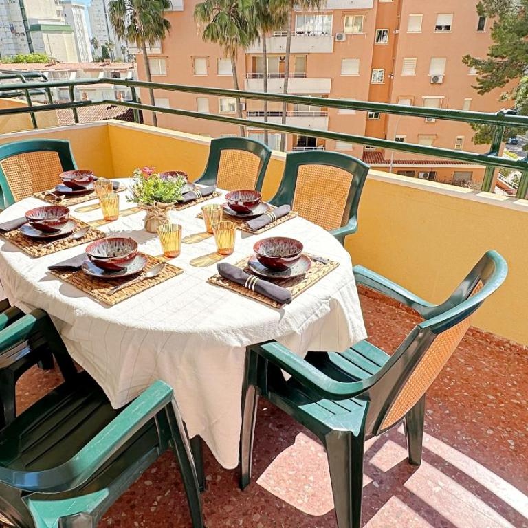 CANCUN 8 44G Alquiler solo a familias - Apartamento de 3 dormitorios - 40