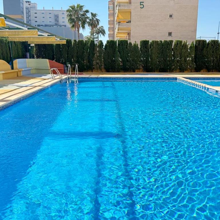 CANCUN 8 44G Alquiler solo a familias - Apartamento de 3 dormitorios - 45