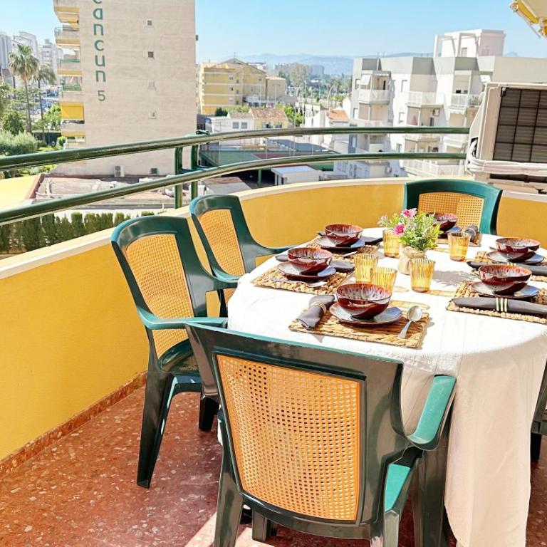 CANCUN 8 44G Alquiler solo a familias - Apartamento de 3 dormitorios - 49