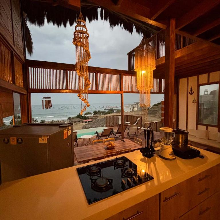 Relaxing Oceanfront in Punta Veleros by Wynwood - Casa - 11