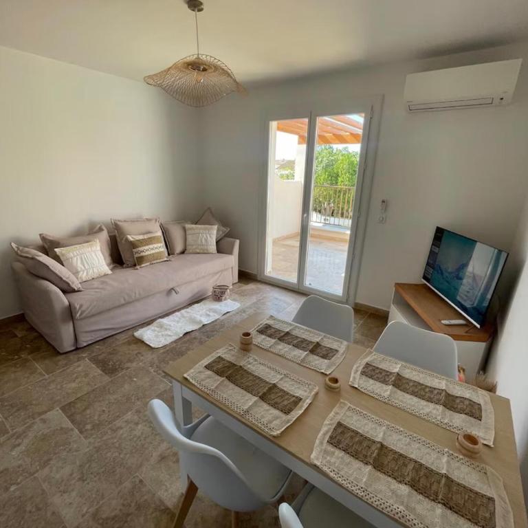 Appartement cœur village 1 - One-Bedroom Apartment - 6