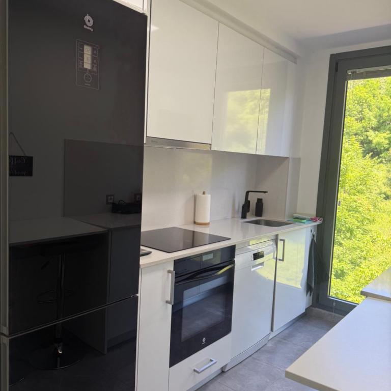 ¡Al lado de la Clínica Oftalmológica Vega! - Apartamento de 2 dormitorios - 16