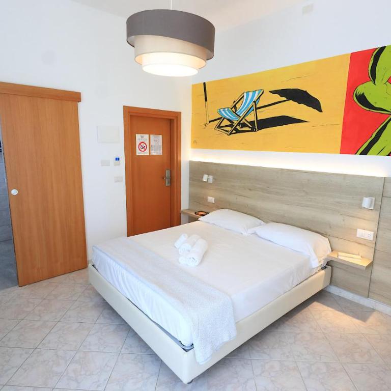 Art Hotel La Perla - Camera Quadrupla con Balcone - 5