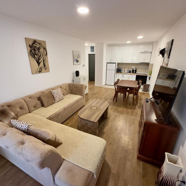 Coastal Dream Apartments - BAR - One-Bedroom Apartment - 1