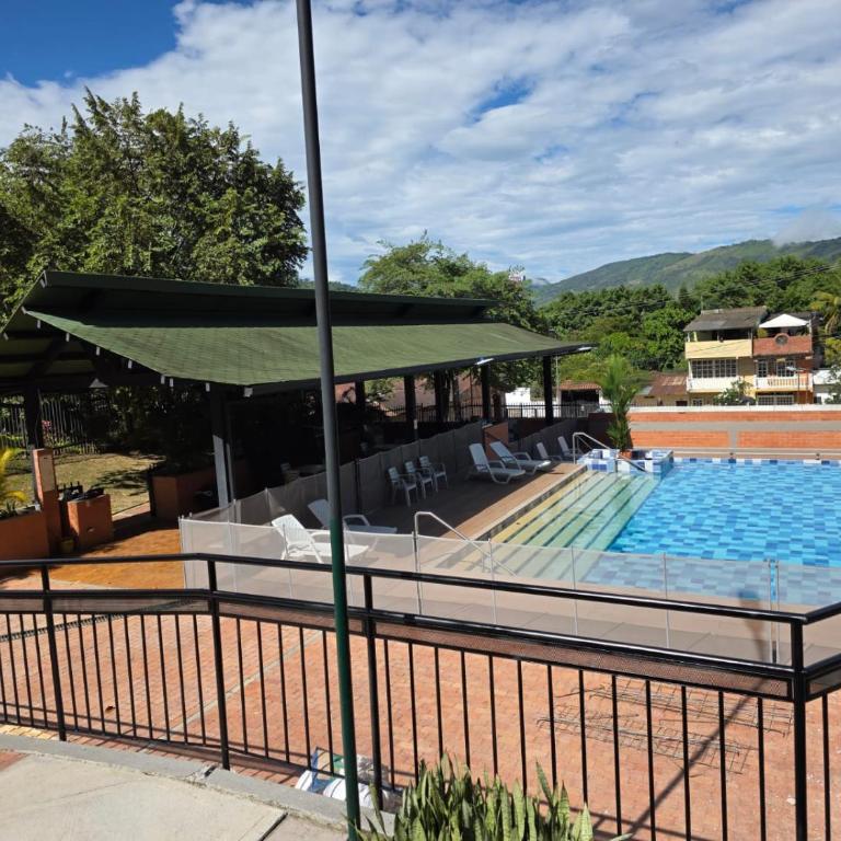 Espectacular apartamento en Guaduas - Apartamento de 2 dormitorios - 39