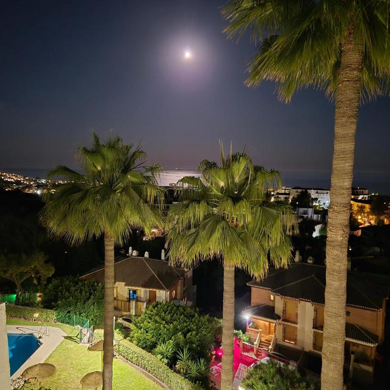 Duplex Penthouse 2 Living Rooms 3 Double Bedroom 4 Beds 4 Terraces Outstanding Sea & Mountain views - Apartment mit 3 Schlafzimmern - 44