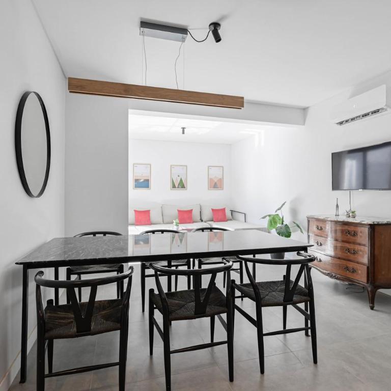 MOT Rentals Black Ravignani - 3 Lux Aparts 12 pax in Palermo Hollywood - Apartamento - 26