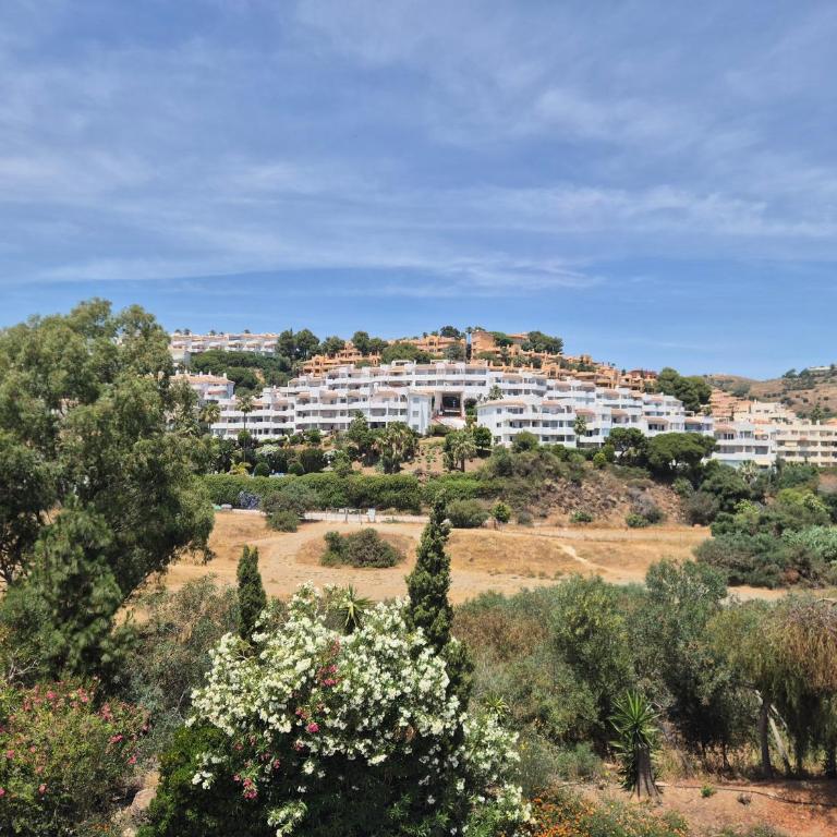 Duplex Penthouse 2 Living Rooms 3 Double Bedroom 4 Beds 4 Terraces Outstanding Sea & Mountain views - Apartment mit 3 Schlafzimmern - 82