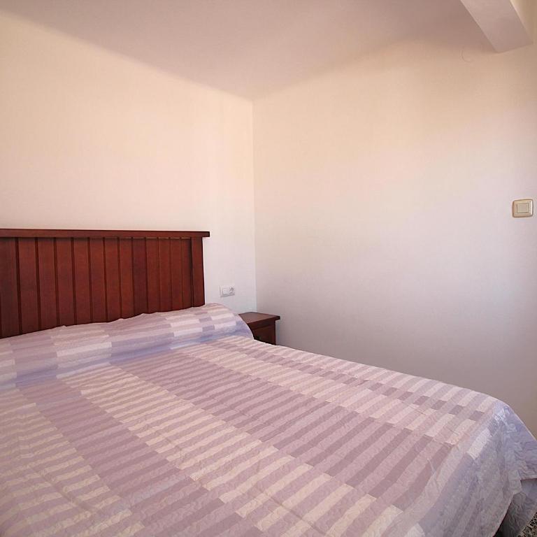 Ático con gran terraza, a 100m de la playa del Port de Llançà, con WIFI, TV y cocina renovada - ES-228-31 - Apartamento - 7