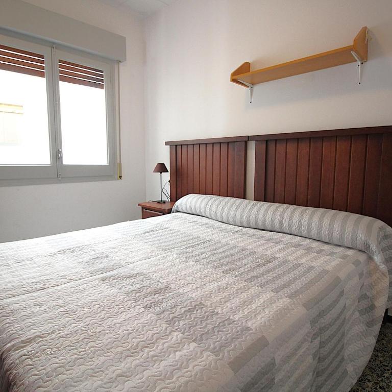 Luminoso apto céntrico a 100m de la playa del Puerto con wifi, balcón y cocina renovada - ES-228-71 - Appartement - 10