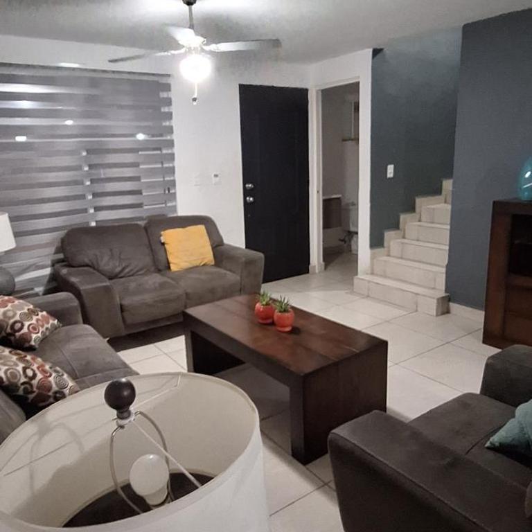 Casa acogedora y equipada con amenidades en privada - Three-Bedroom Home - 27