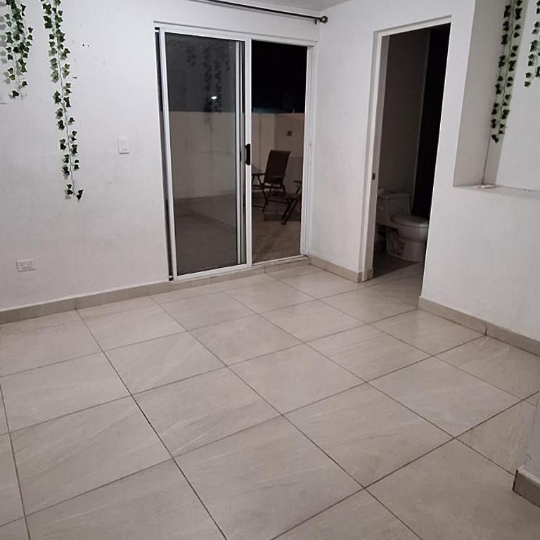 Casa acogedora y equipada con amenidades en privada - Three-Bedroom Home - 28