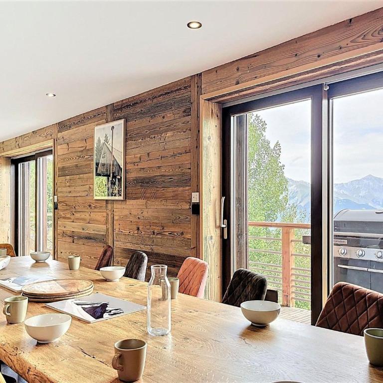 Chalet savoyard, animaux OK, parking - 14 pers. - Chalet 3 Chambres - 6