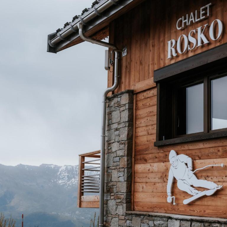 Chalet savoyard, animaux OK, parking - 14 pers. - Chalet 3 Chambres - 16