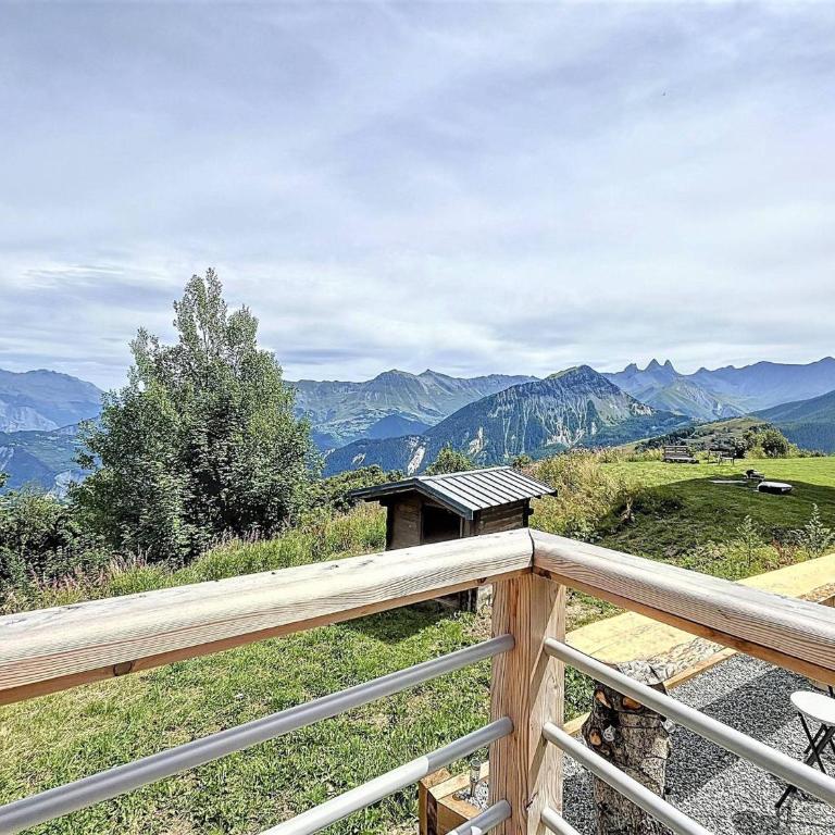 Chalet savoyard, animaux OK, parking - 14 pers. - Chalet 3 Chambres - 17