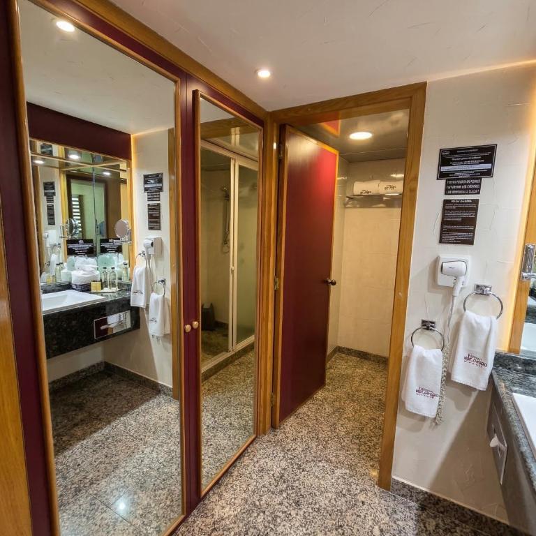 Hotel Alcampo - Chambre Double avec 2 Lits Doubles - 10