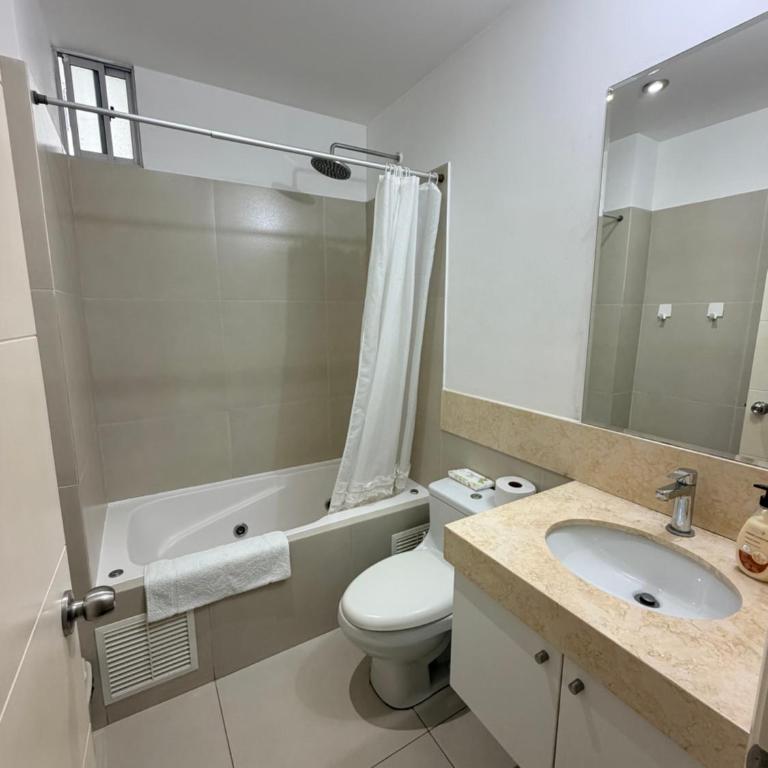 Ocean Breeze & City Vibes Luxury Stay in Lima - Apartamento de 2 dormitorios - 20