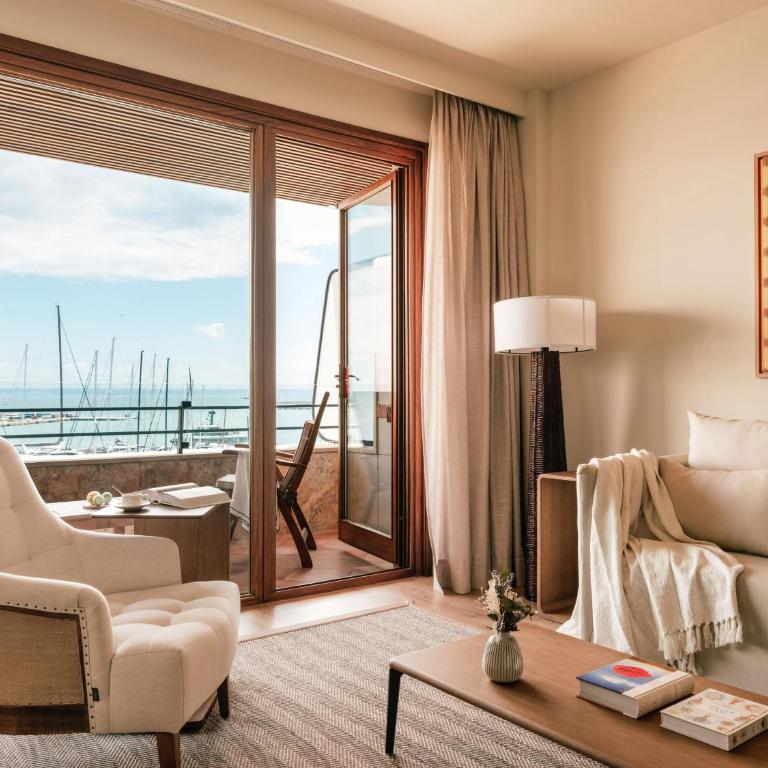 Hotel Victoria, a Gran Meliá Hotel - Suite Junior Red Level con vistas al mar y la catedral - 3