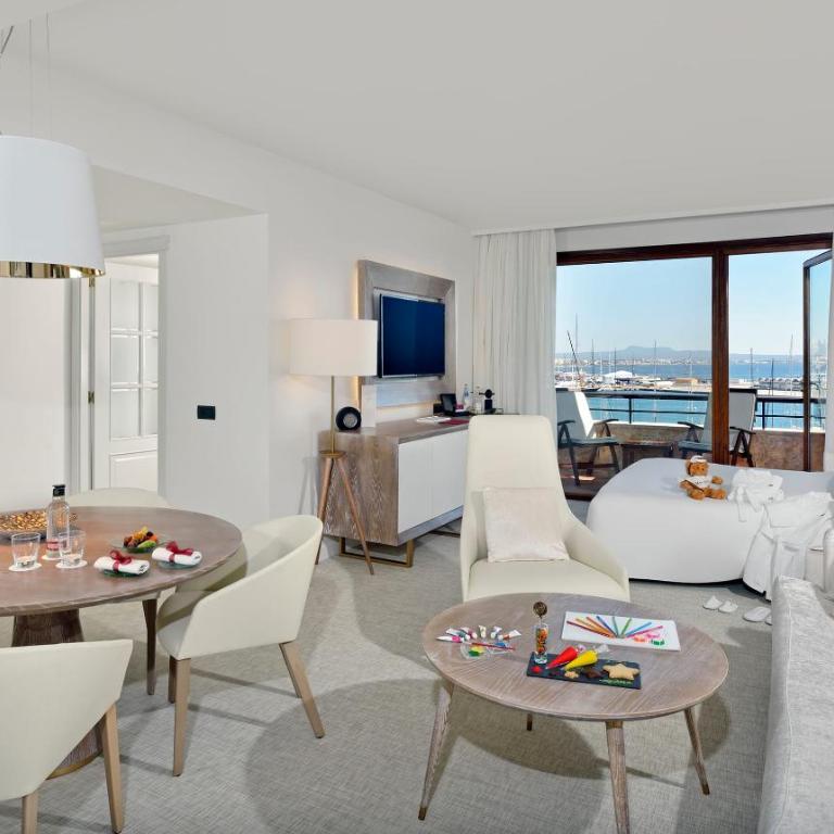 Hotel Victoria, a Gran Meliá Hotel - Suite Principal Red Level con vistas al mar y la catedral - 5