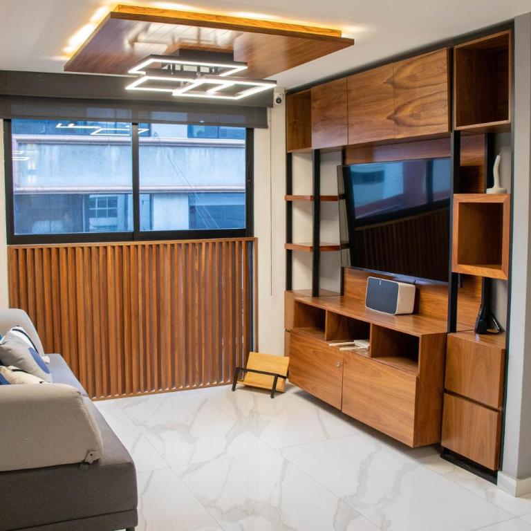 Elegant Apartment in the Heart of Napoles - Two-Bedroom Apartment - 2