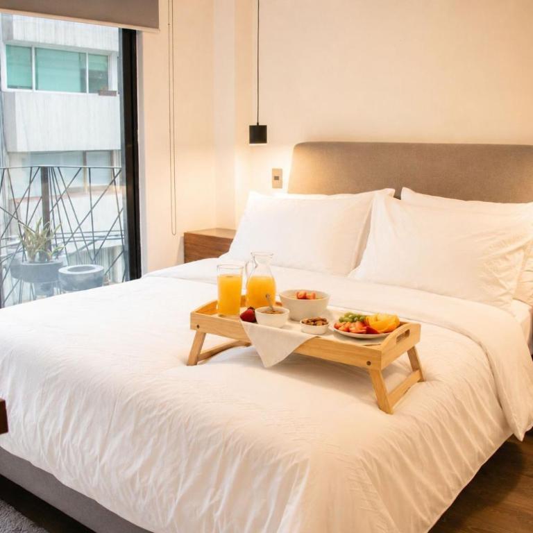 Elegant Apartment in the Heart of Napoles - Two-Bedroom Apartment - 6