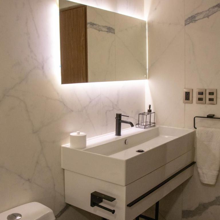 Elegant Apartment in the Heart of Napoles - Two-Bedroom Apartment - 25