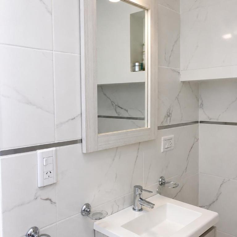 Roxy - One-Bedroom Apartment - 5