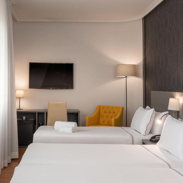Hotel Madrid Plaza España, Affiliated by Meliá - Chambre Triple - 3