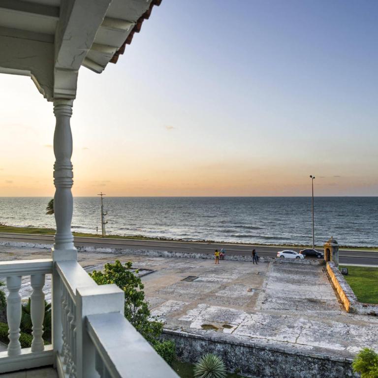 Hotel Boutique Bovedas de Santa Clara By Accor - Family Duplex King Suite with Sea View - 4