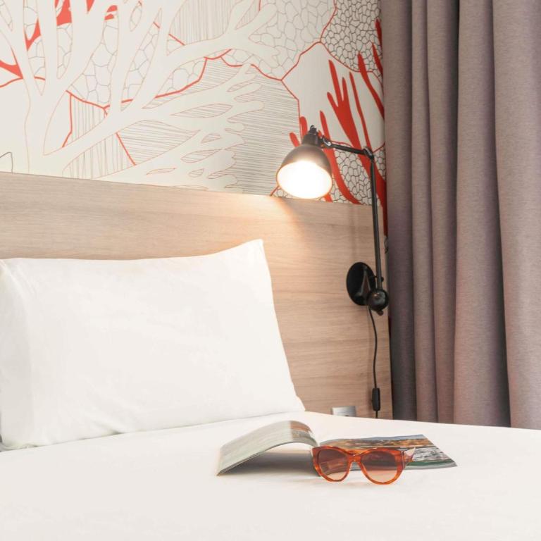 ibis Styles Barcelona City Bogatell - Habitación Familiar Comunicada con 2 habitaciones contiguas - 4