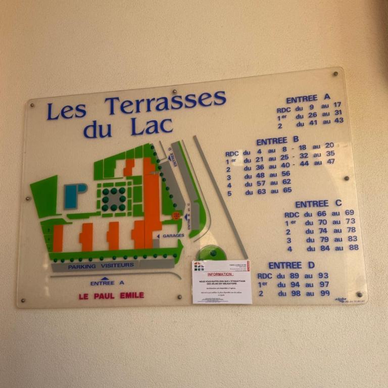 Terrasses du Lac vue lac piscine clim parking terrasse - Appartement - 21