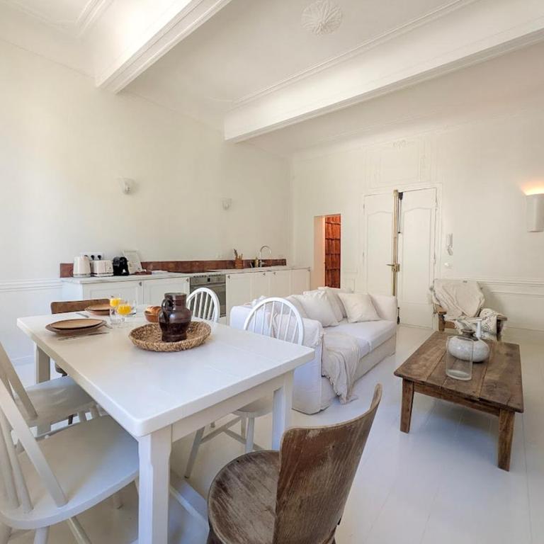 Lou Mamé, Grand T2 de caractère, centre d'Aix-en-Provence - Appartement 1 Chambre - 8