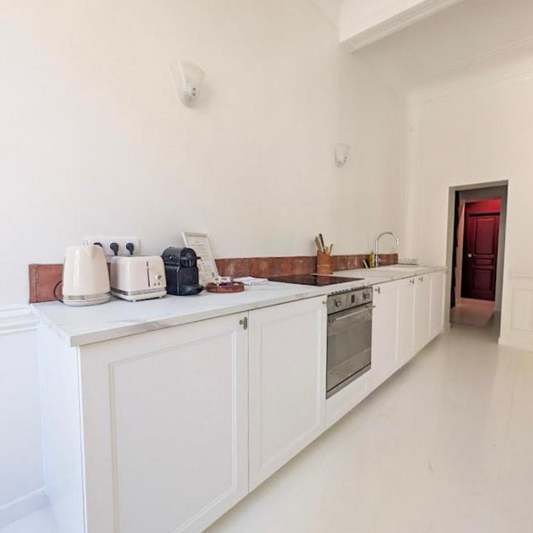 Lou Mamé, Grand T2 de caractère, centre d'Aix-en-Provence - Appartement 1 Chambre - 17