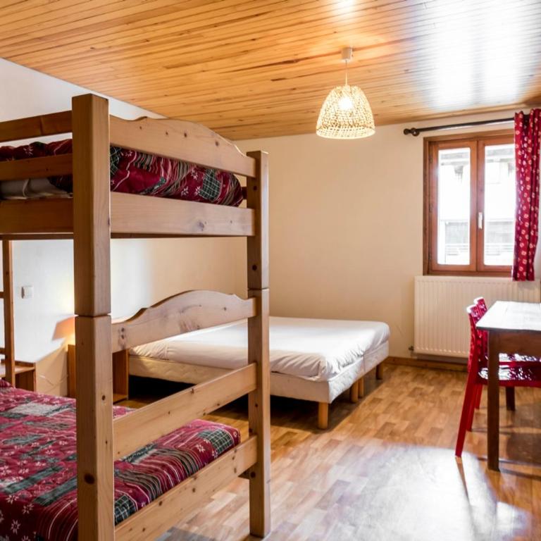 Le Charmagit - Vierbettzimmer mit eigenem Bad - 4