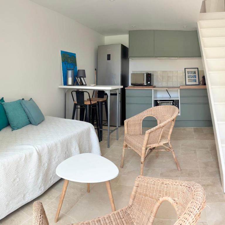 Petit havre de paix en Provence!!! - Studio Duplex - 2