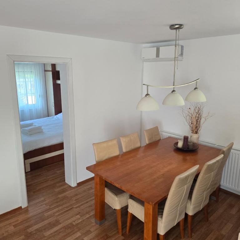 Sajam House - Apartman sa 2 Spavaće Sobe i Terasom - 3