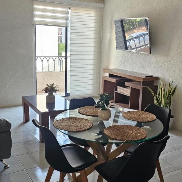 Depto En condominio Privado cerca de Tlaquepaque centro y Cerca de la Central Nueva - Two-Bedroom Apartment - 11