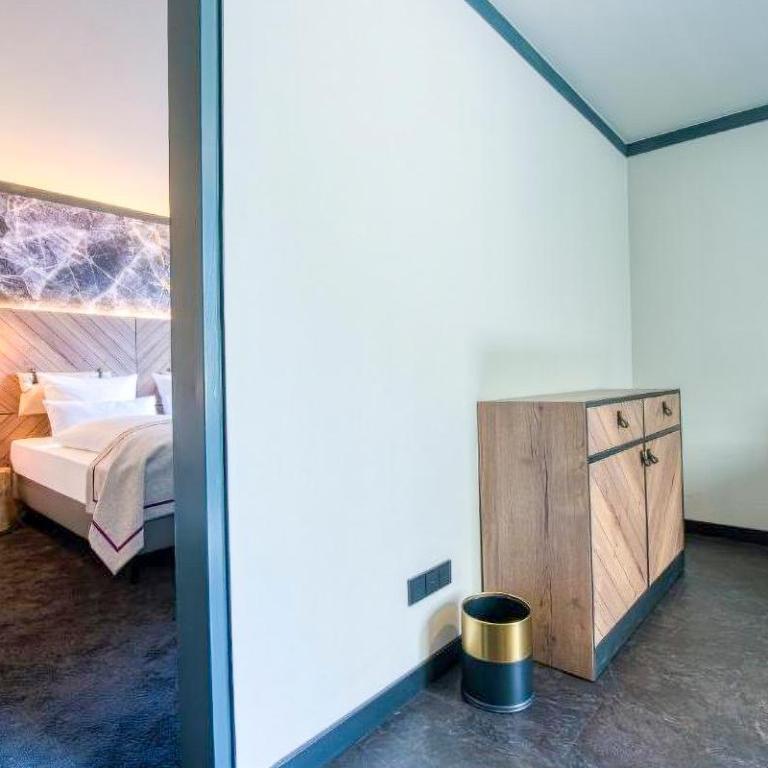 PLAZA INN Salzburg Messe - Suite - 11