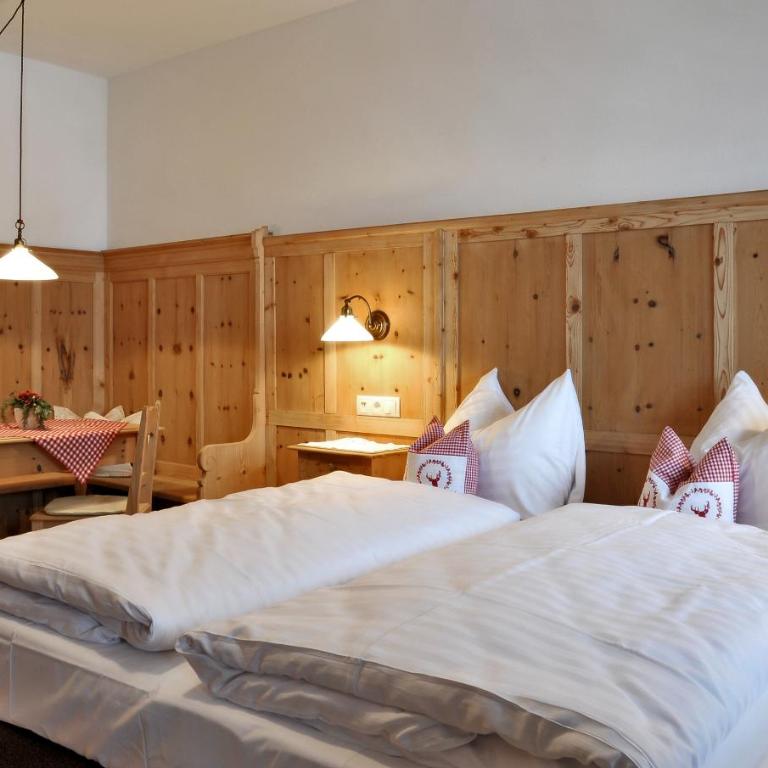 Hotel Märzenklamm Stumm im Zillertal - Familienzimmer mit Bergblick - 4