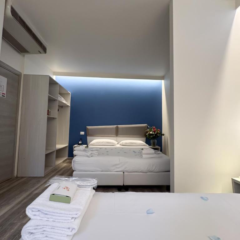 Hotel Giardinetto Al Sant'Orsola - Camera Quadrupla Comfort - 2
